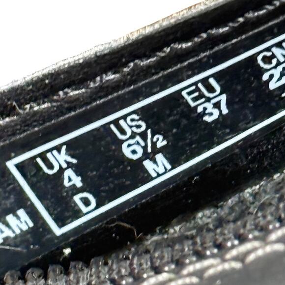 Clarks Textured Black Leather Booties - Picture 16 of 16